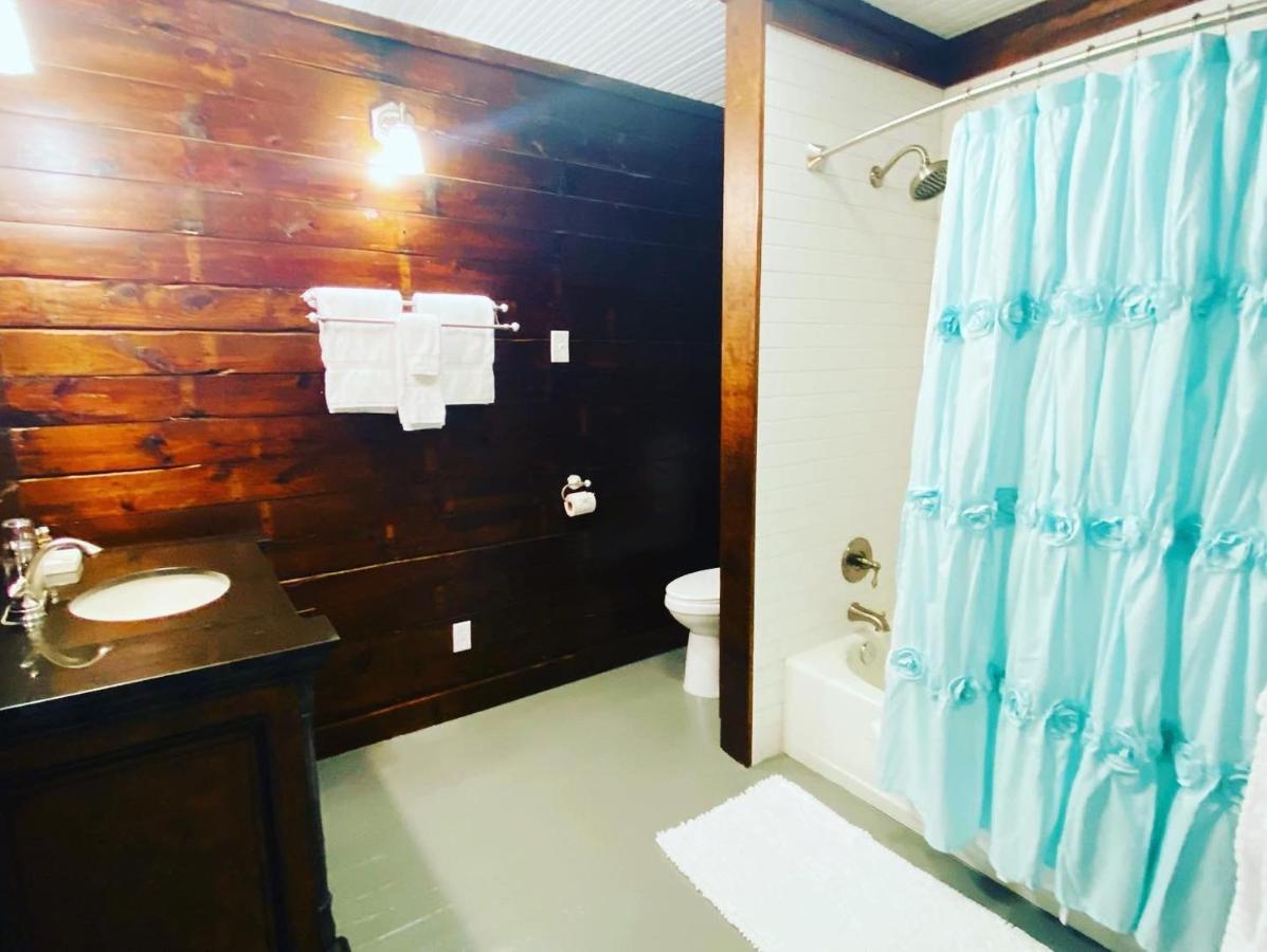 Dabbs Hotel Llano Buitenkant foto
