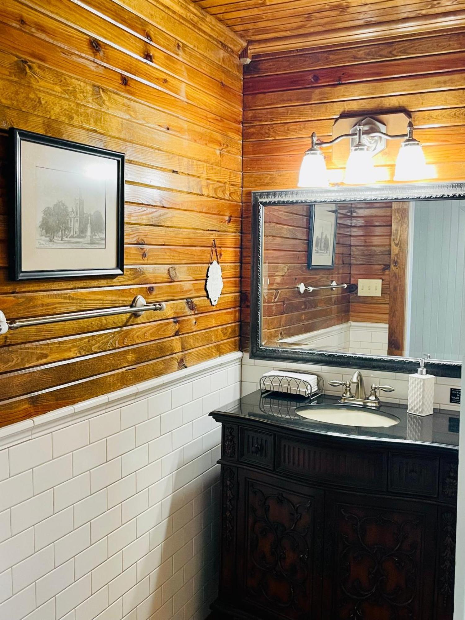 Dabbs Hotel Llano Buitenkant foto